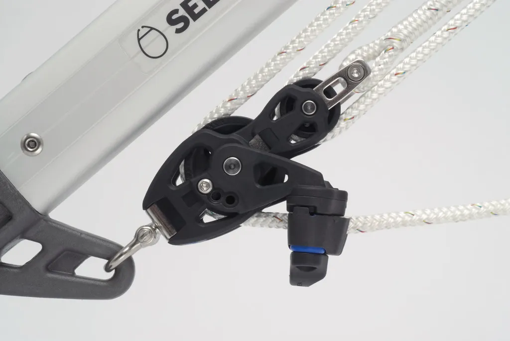 405-001-14R 16703.webp