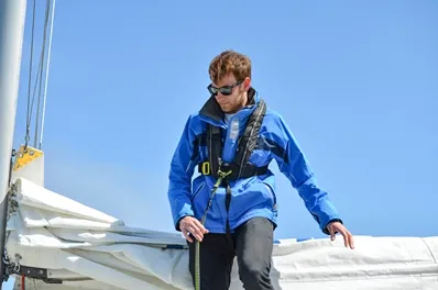 Lite + med krok for sikkerhetssele