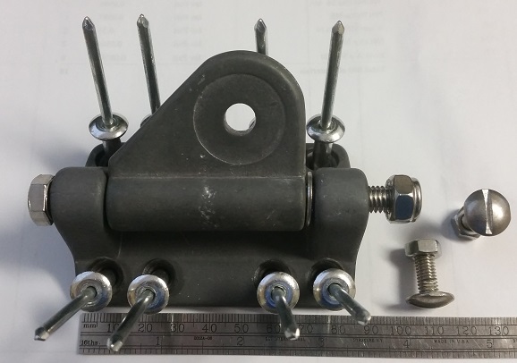 [z3271] Rigid vang bracket Z145 to Z301