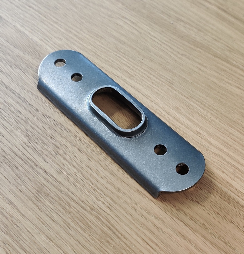 Back plate for T terminal for 6-7 mm